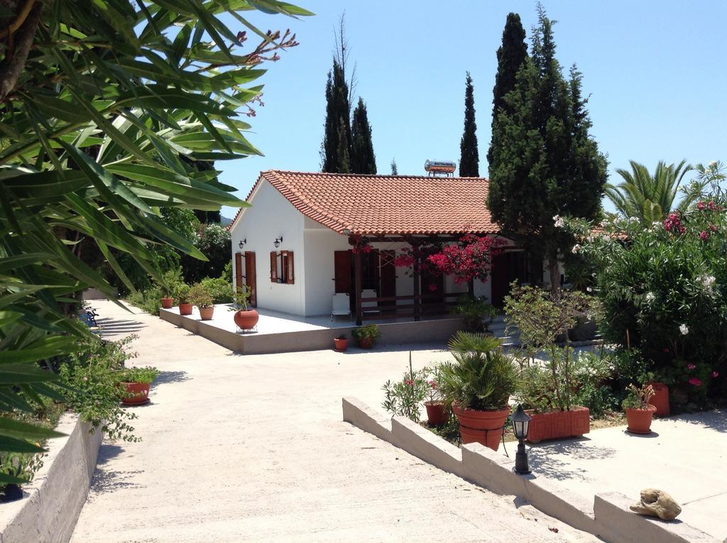 Bungalow Гиалова Екстериор снимка